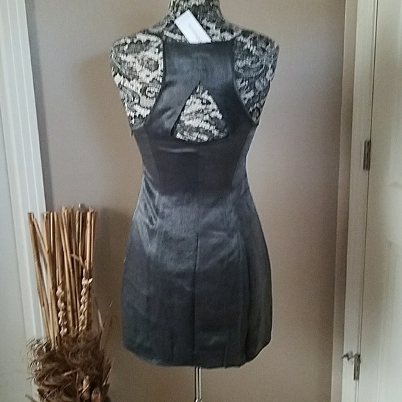 BCBG Generation silver metallic dress, size 6 - Picture 4 of 4